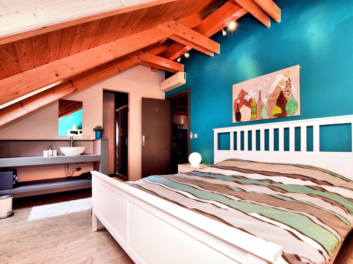 Beautiful Villa With Heated Outdoor Pool Manhay Ngoại thất bức ảnh